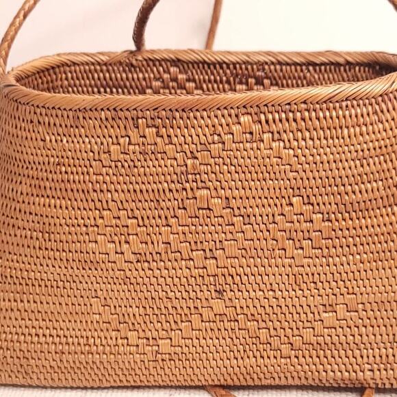 Bali Rattan Shoulder Bag - Picture 8 of 8